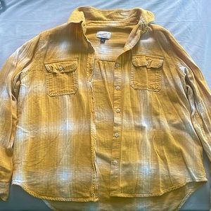 Universal Thread Yellow Flannel | Size M | Good condition | Gently Used